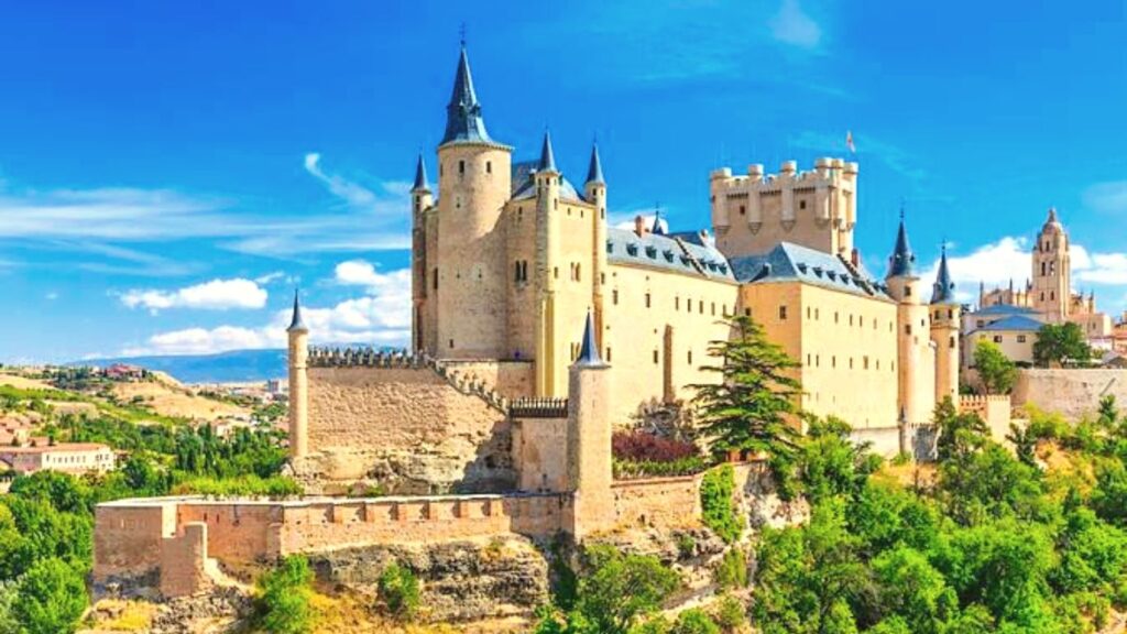 Alcazar castle - Segovia, Spain