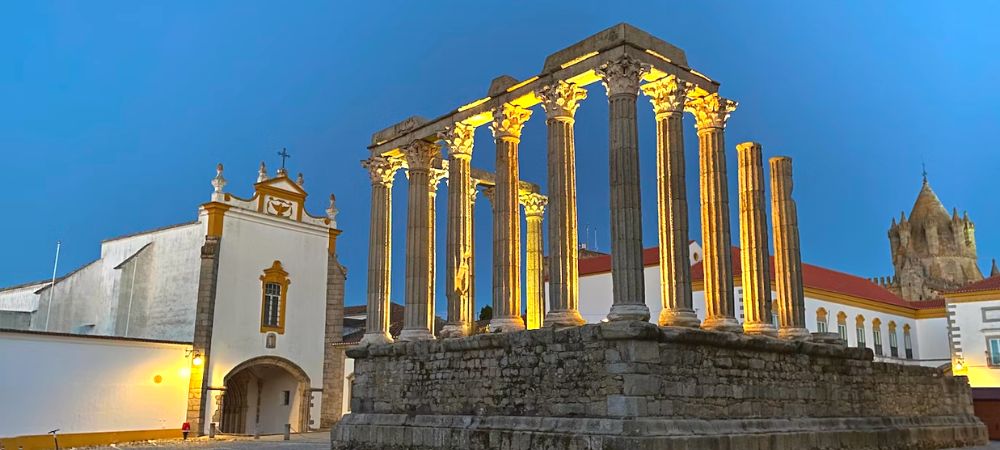 Roman Temple Ruins in Evora - is it worth visiting?